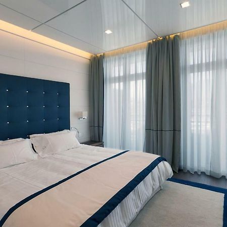 Yacht Club Marina Di Loano Ξενοδοχείο Εξωτερικό φωτογραφία