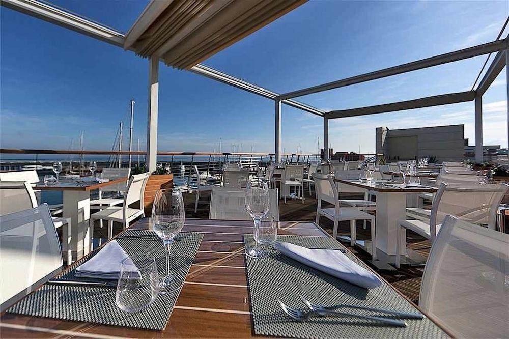Yacht Club Marina Di Loano Ξενοδοχείο Εξωτερικό φωτογραφία